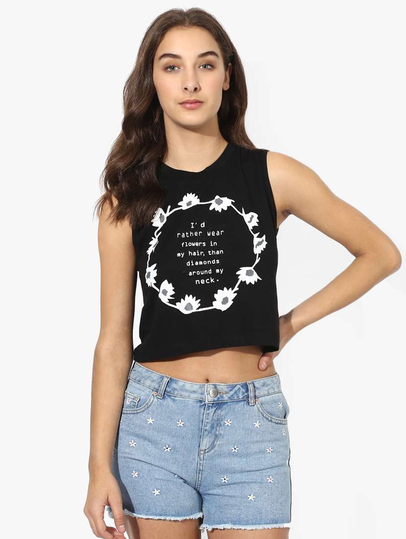 sleeveless graphic print crop tee