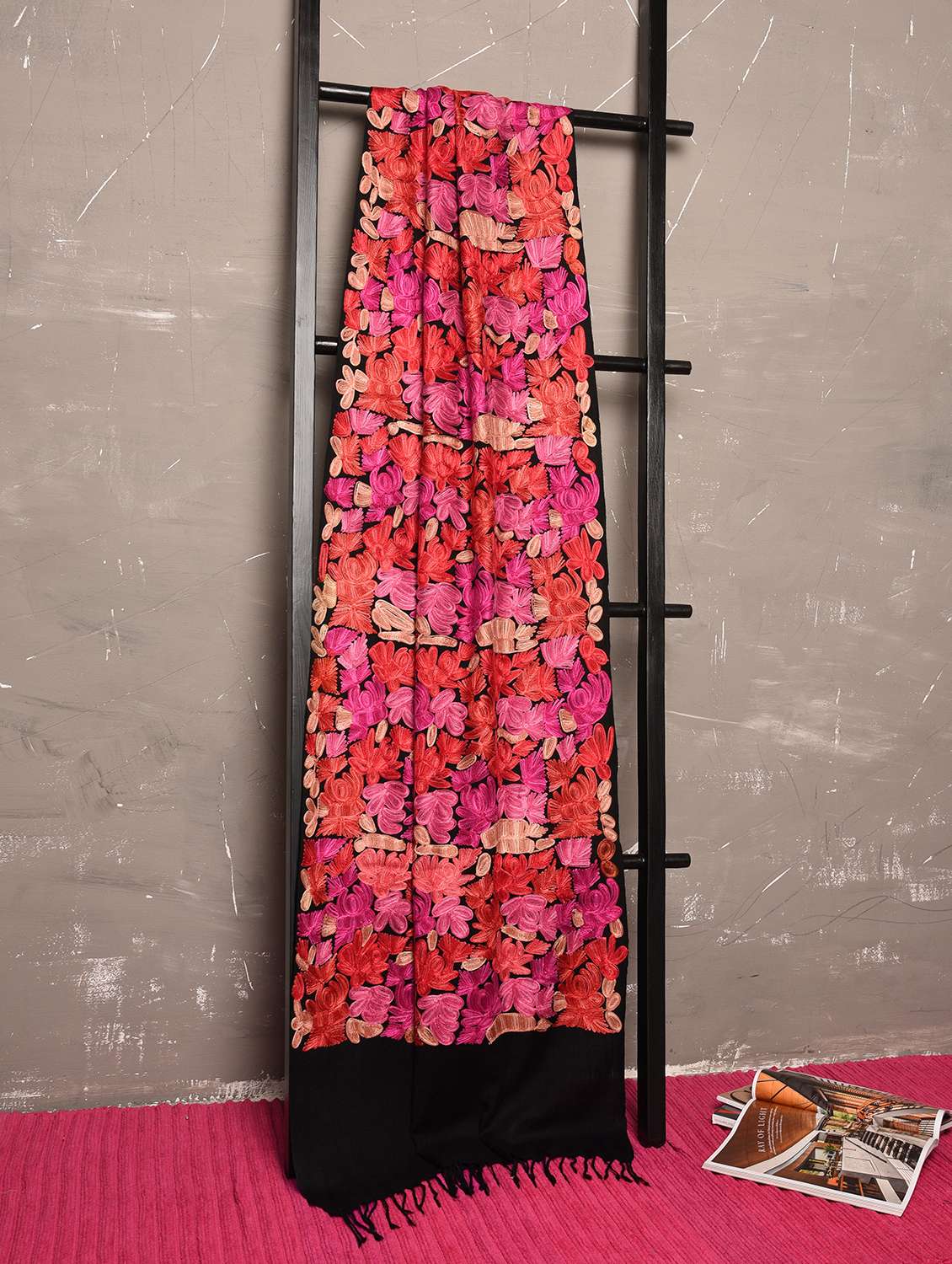 pashmina wool floral embroidered jaal shawl - 15655305 - Zoom Image - 0