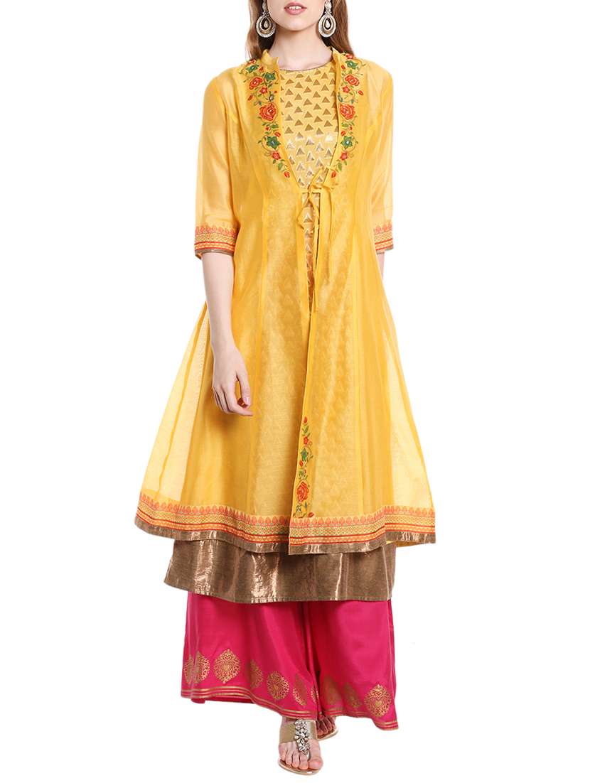 layered embroidered kurta