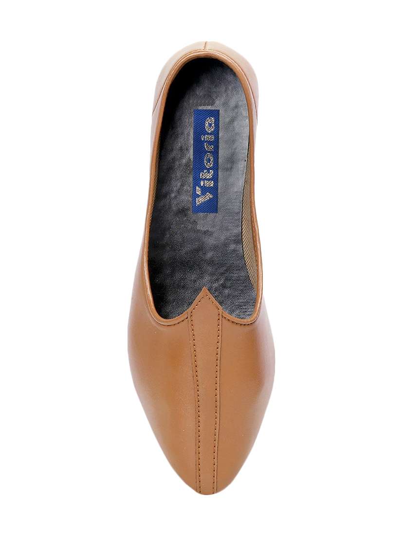 vitoria tan leatherette slip on jutis - 15728644 - Standard Image - 3