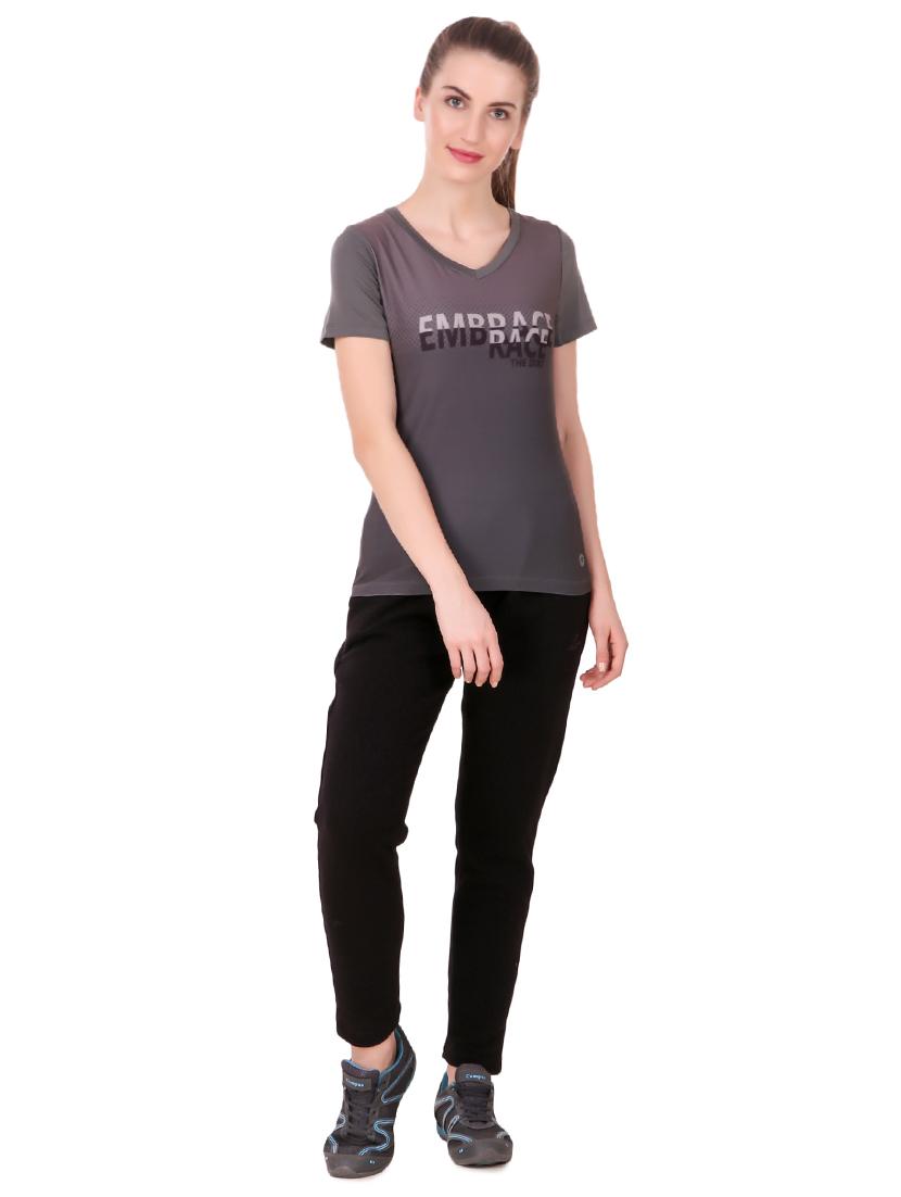 graphic print v-neck tee - 15735497 - Standard Image - 3