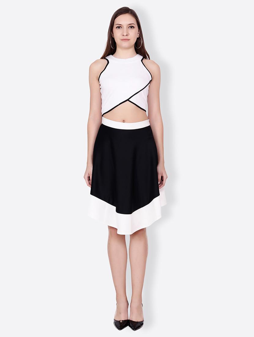 contrast panel hem asymmetric skirt - 15745148 - Standard Image - 3
