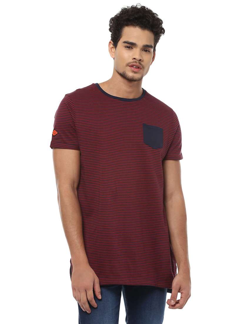 maroon striped pocket t-shirt