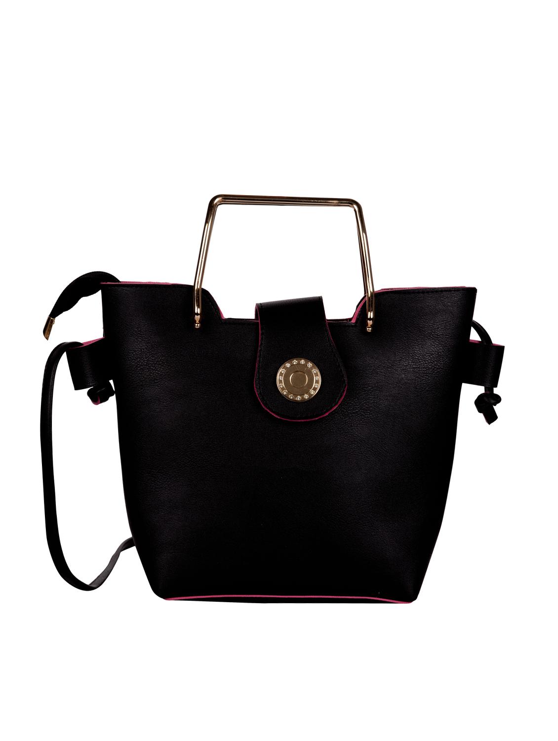 black solid regular sling bag - 15790565 - Zoom Image - 0