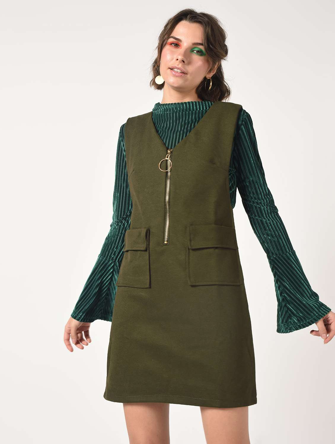 pinafore with pockets