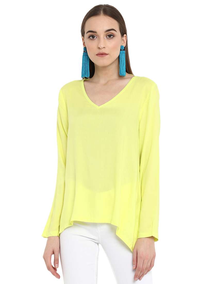 women's straight v neck top