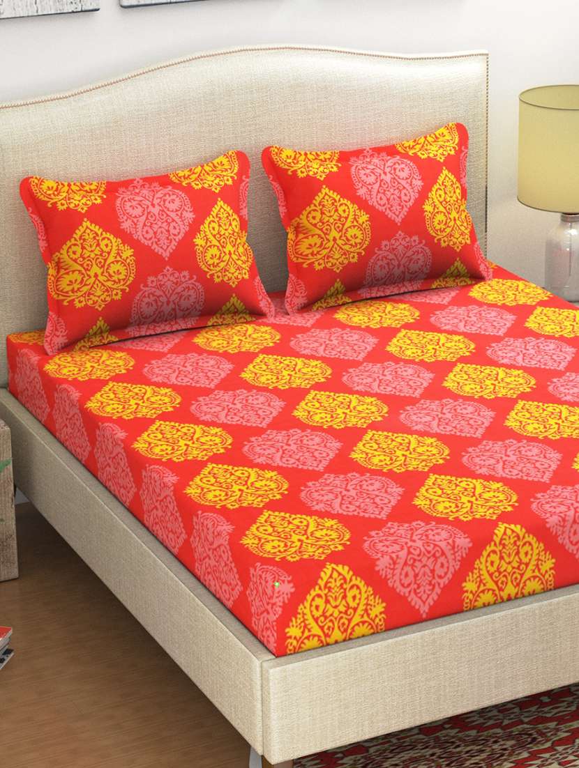 cotton double bedsheet with 2 pillow cover- by azaani