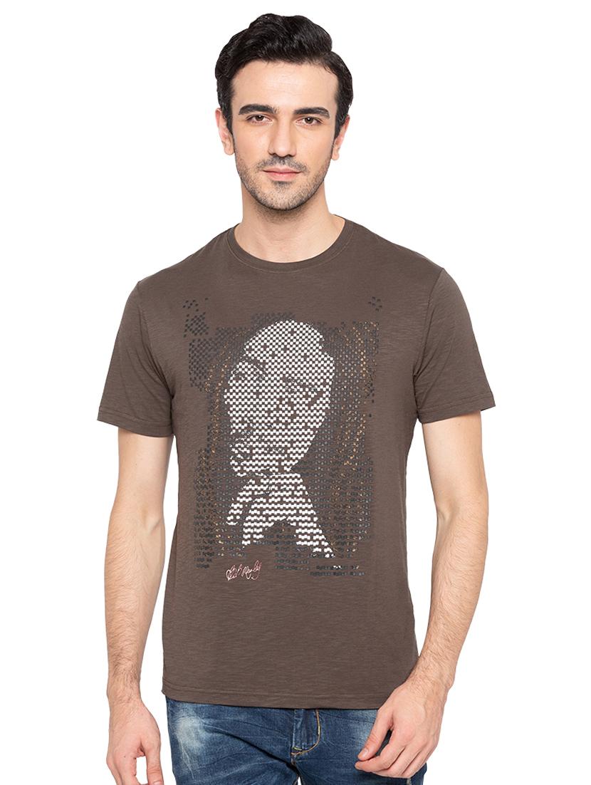 brown chest print t-shirt - 15810495 -  Zoom Image - 0