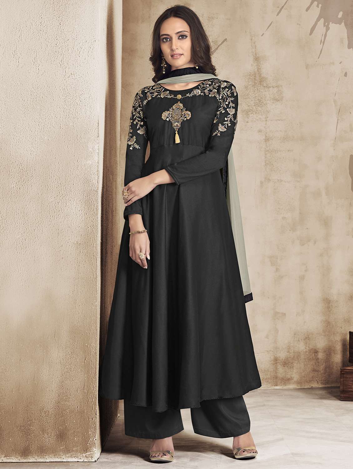 flared palazzo suits