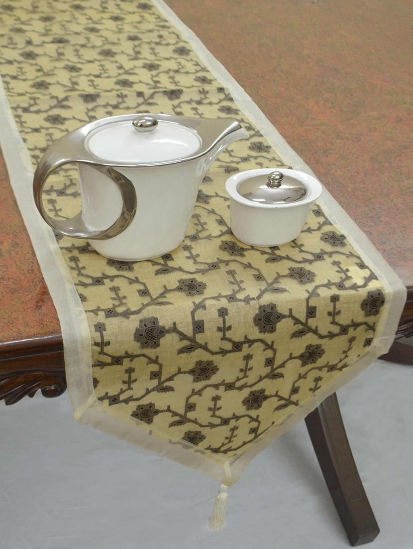 cutwork floral table runner - 15848822 -  Zoom Image - 0