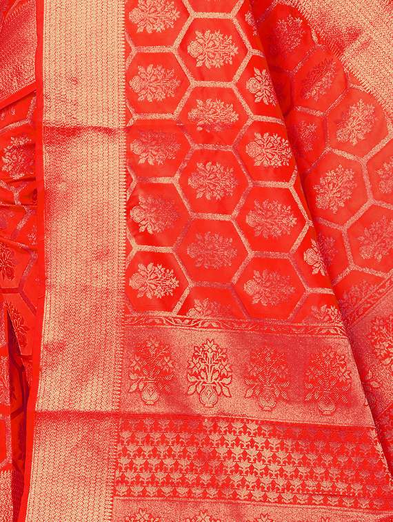 zari motif jacquard weave saree with blouse - 15849472 - Standard Image - 3
