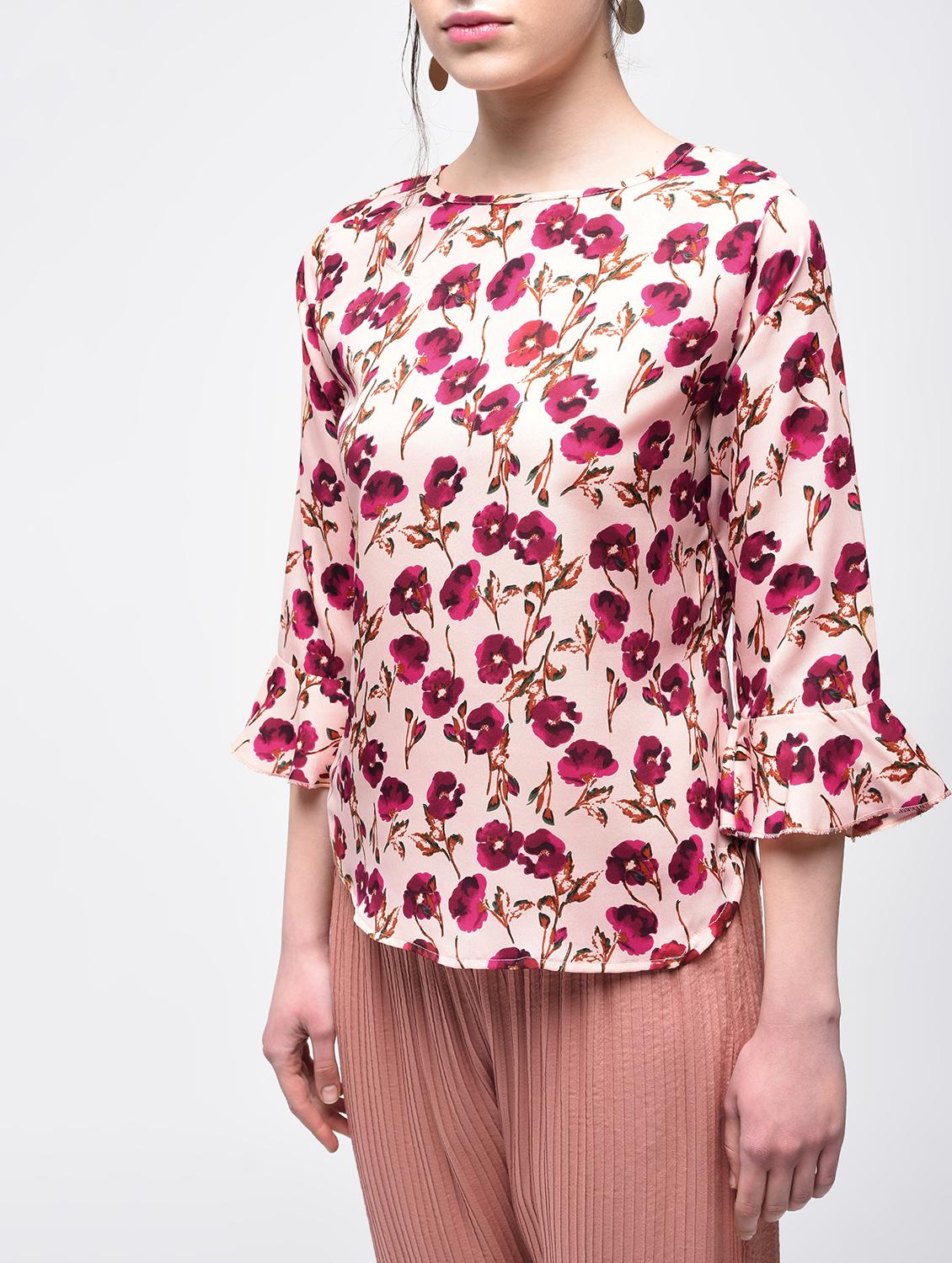 floral flared sleeved top - 15857051 - Standard Image - 3