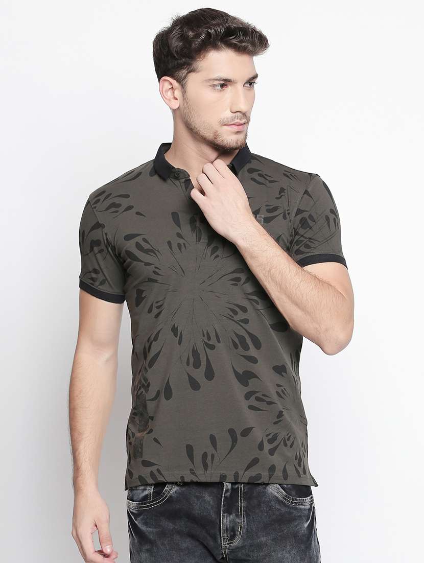 olive green all over print t-shirt - 15863812 - Zoom Image - 0