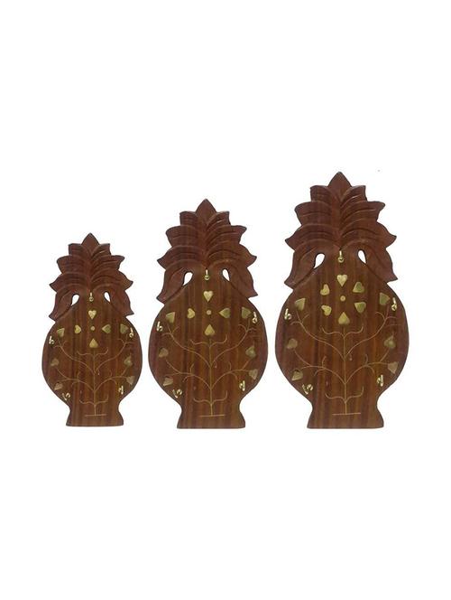 desi karigar beautiful wooden handicrafts wall hanging & wall key holders set of 3 - 15876683 -  Standard Image - 0
