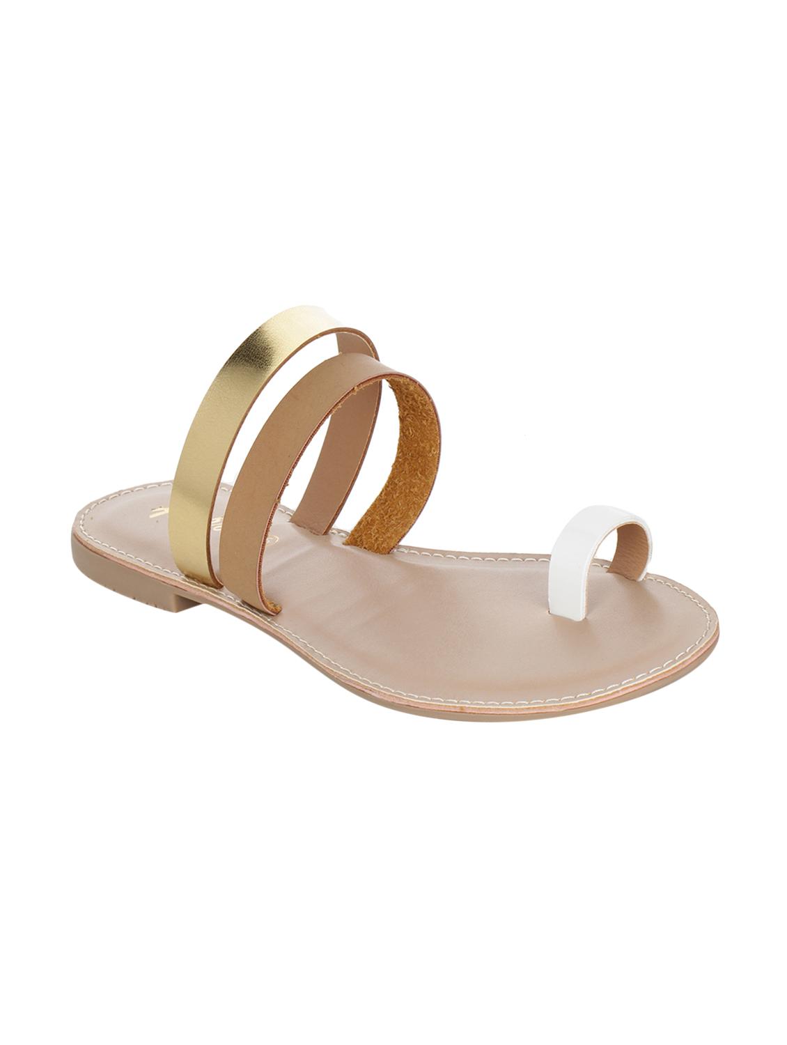 multi colored one toe sandals - 15881114 - Zoom Image - 0