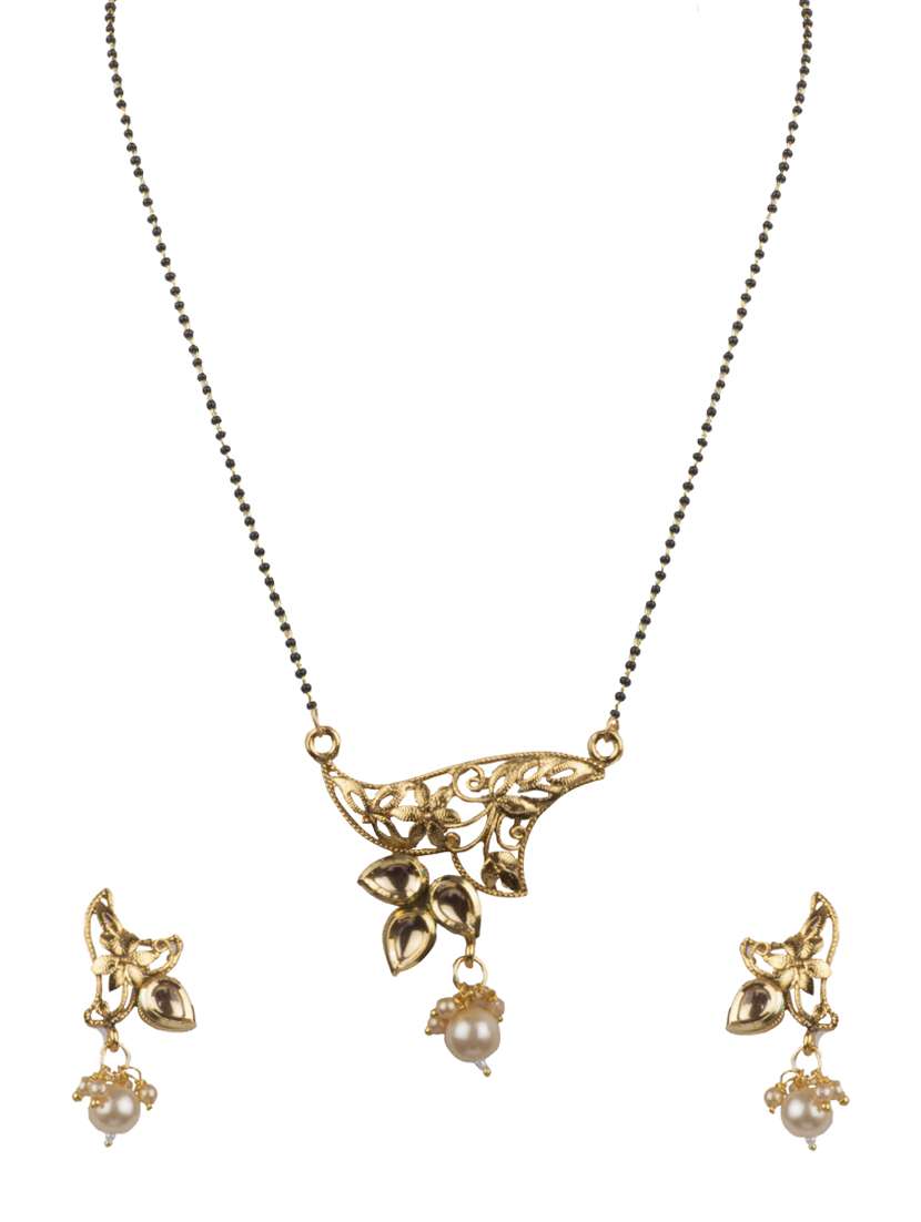 gold brass pendants and earring