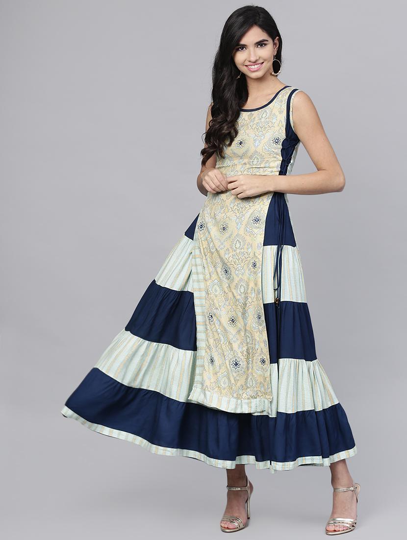 layered motifs dress with tassels - 15894326 - Zoom Image - 0