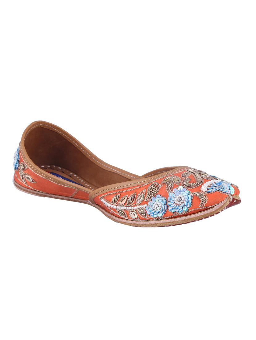 orange slip on jutis - 15897261 - Zoom Image - 0