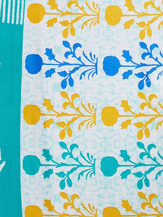 floral batik printed turquoise saree with blouse - 15926209 - Standard Image - 3