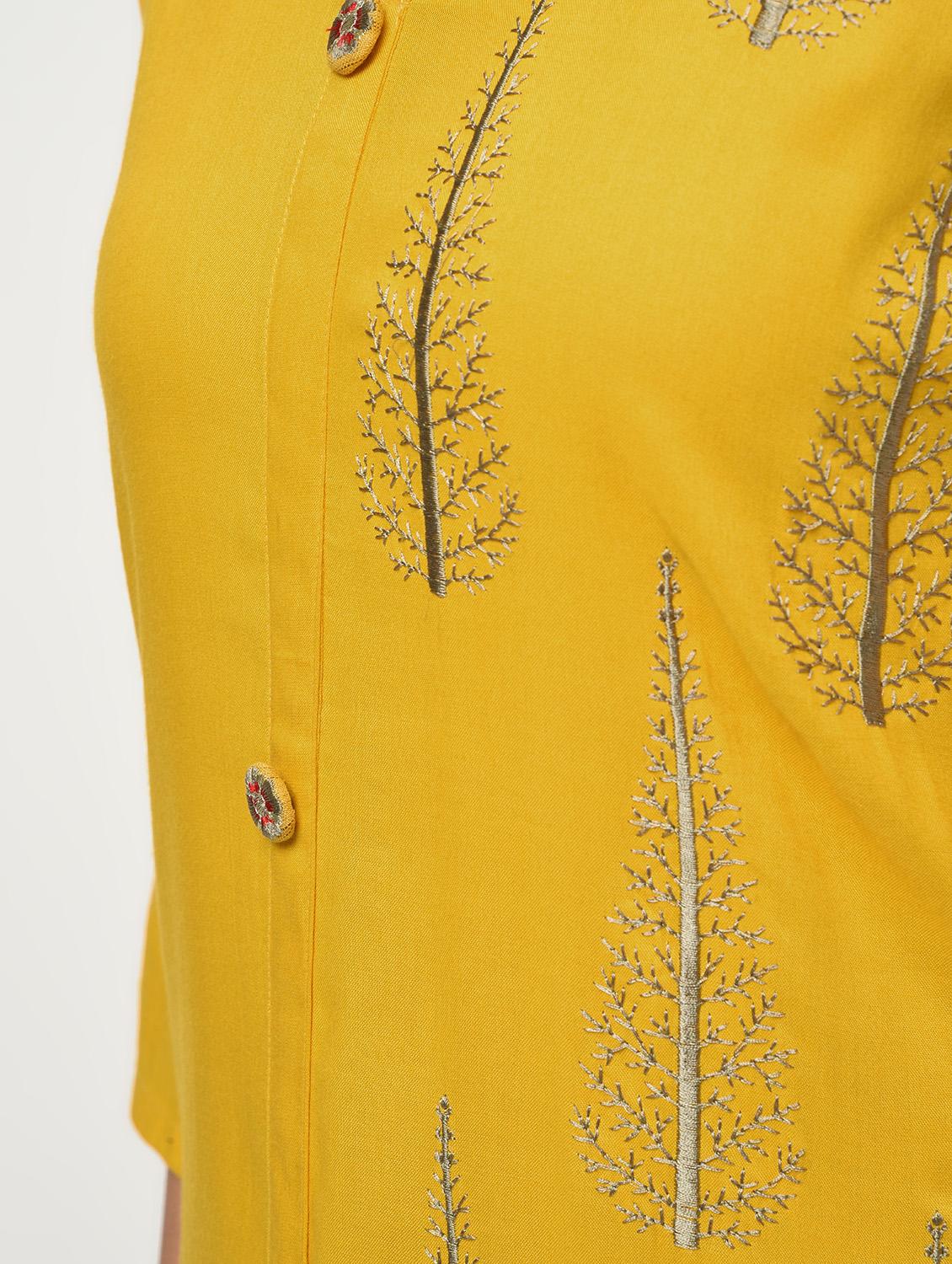 embroidered straight kurta - 15931442 - Standard Image - 5