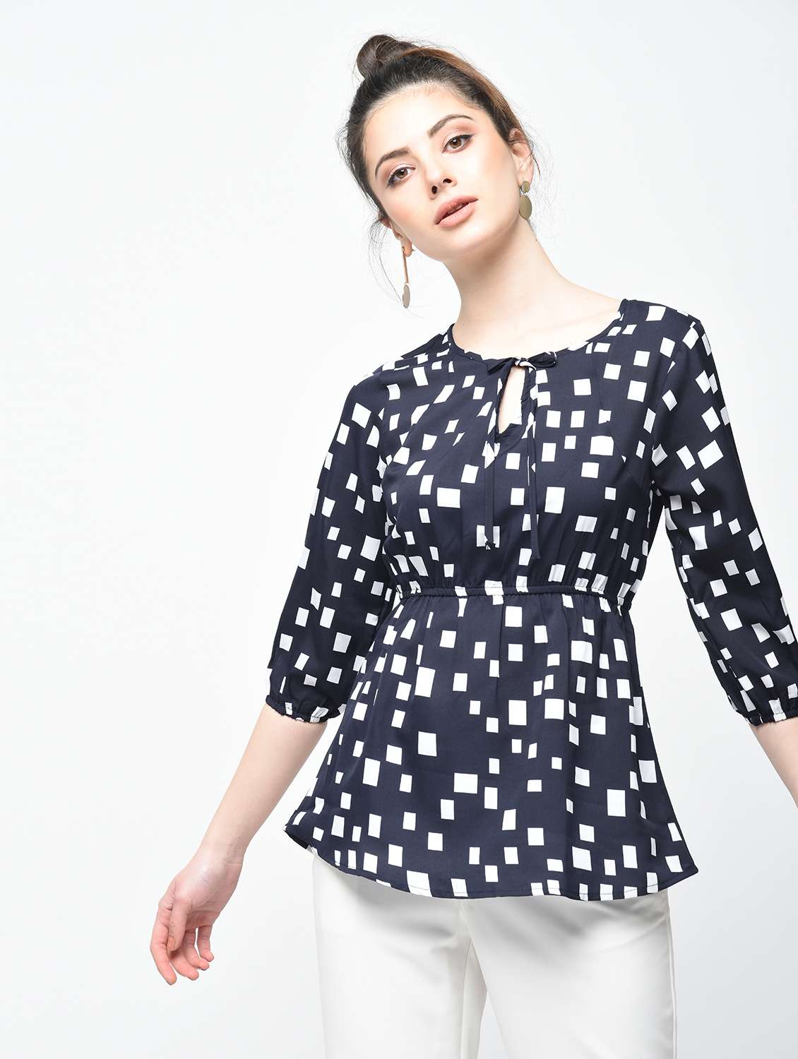 tie up neck geometric top