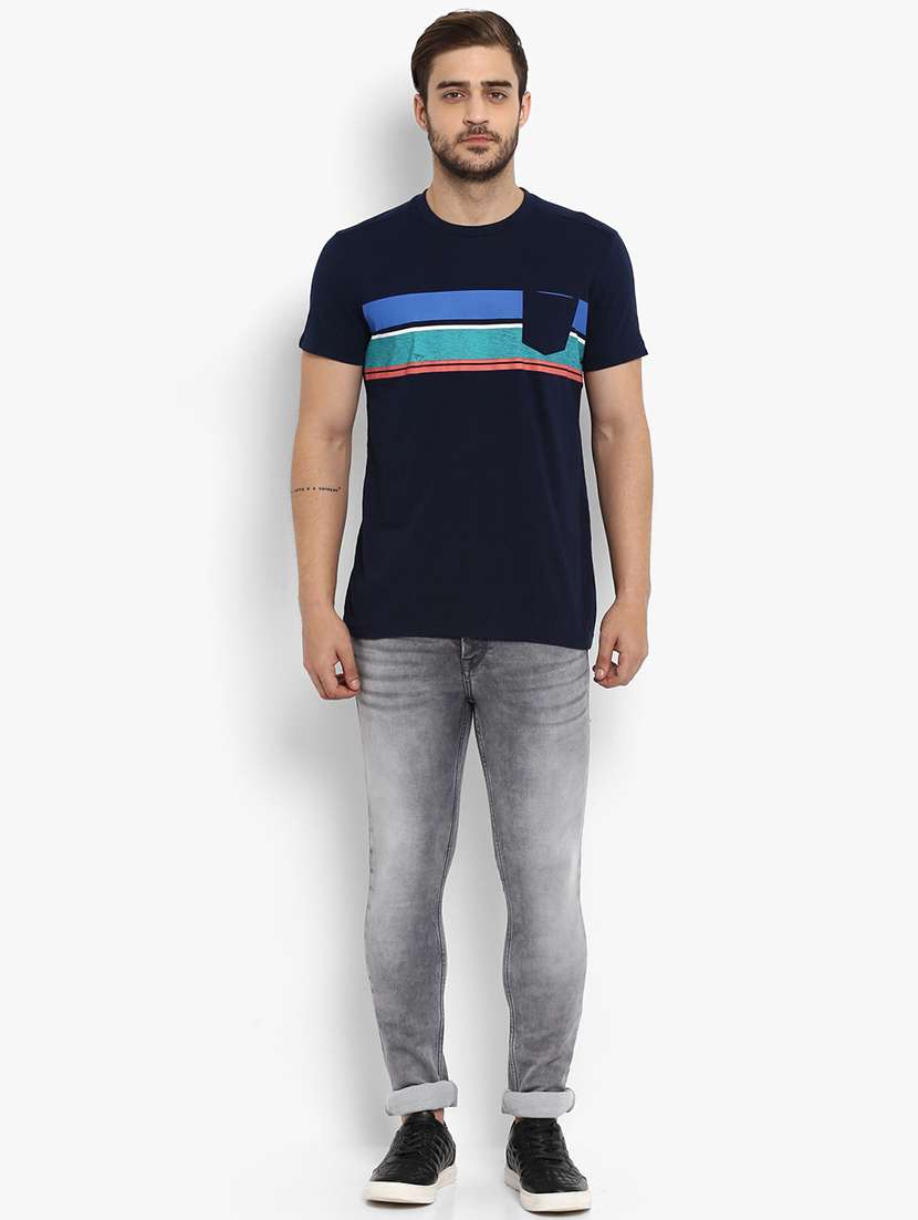 blue striped pocket t-shirt - 15968573 -  Standard Image - 3