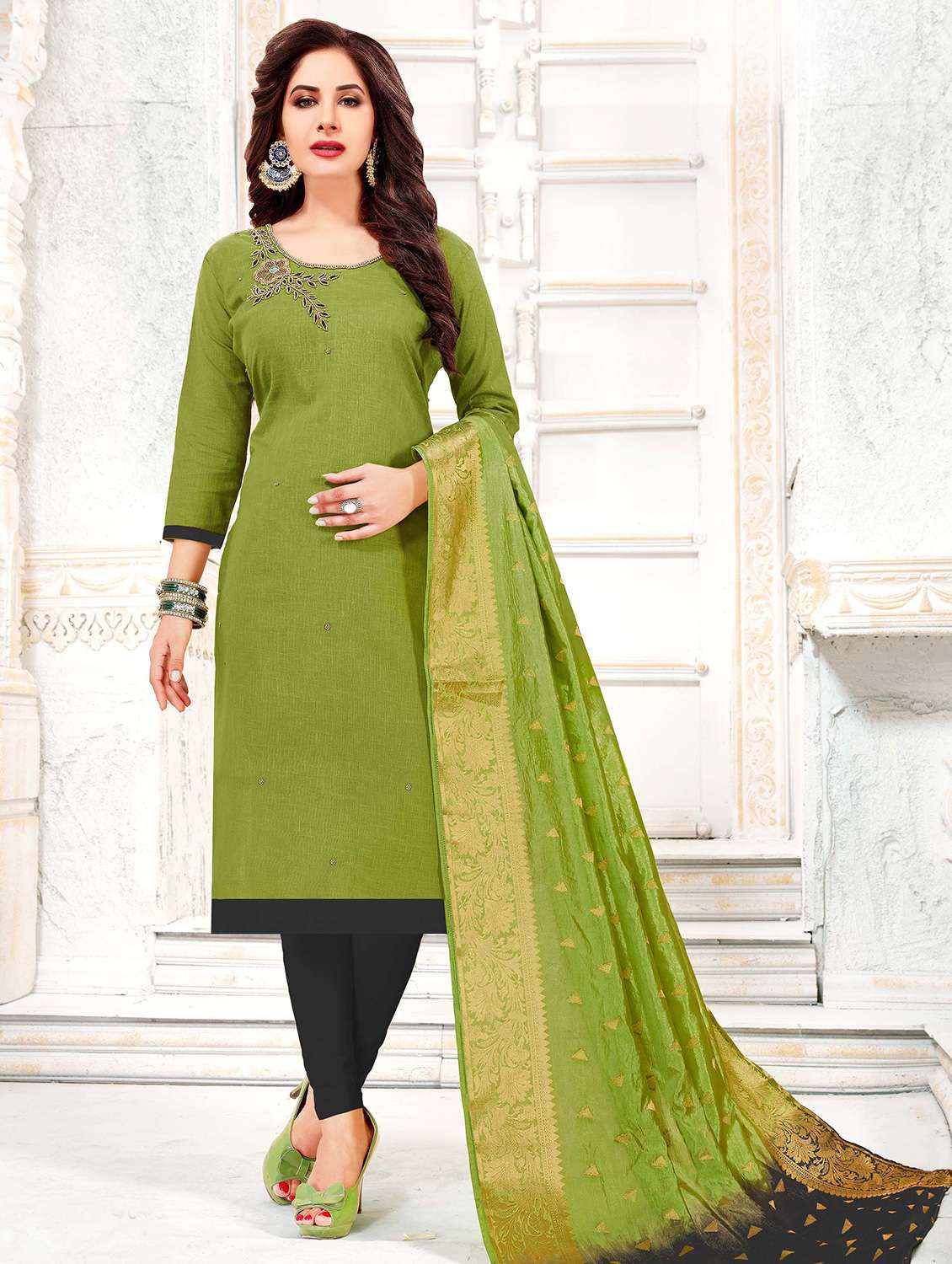 embellished unstitched suit - 15979477 -  Zoom Image - 0