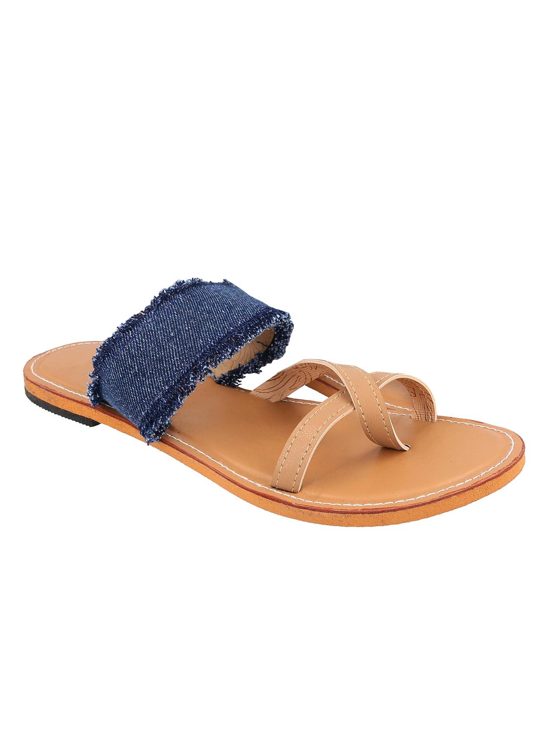 beige one toe sandals - 16023144 - Zoom Image - 0
