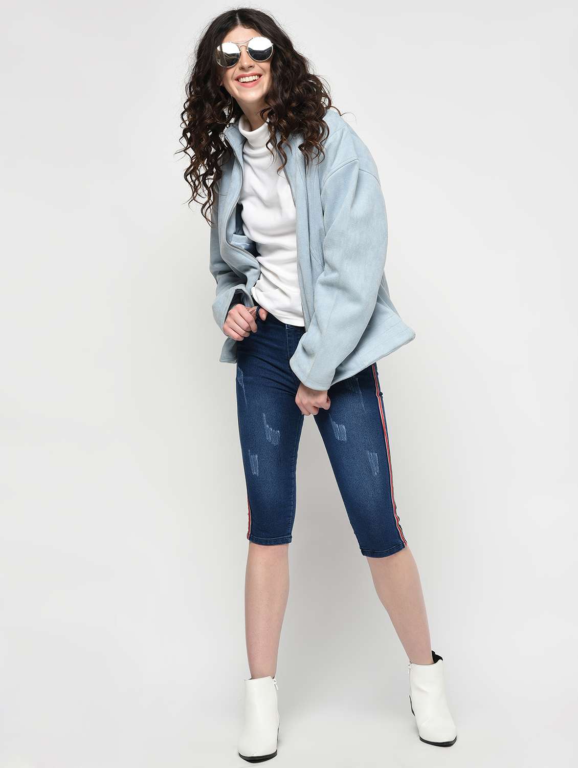 side taped distressed capri