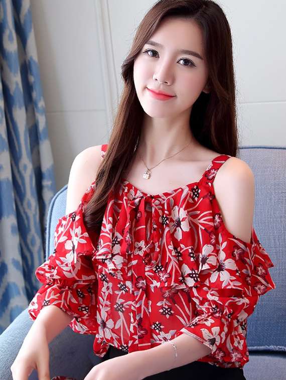 ruffled cold shoulder floral top