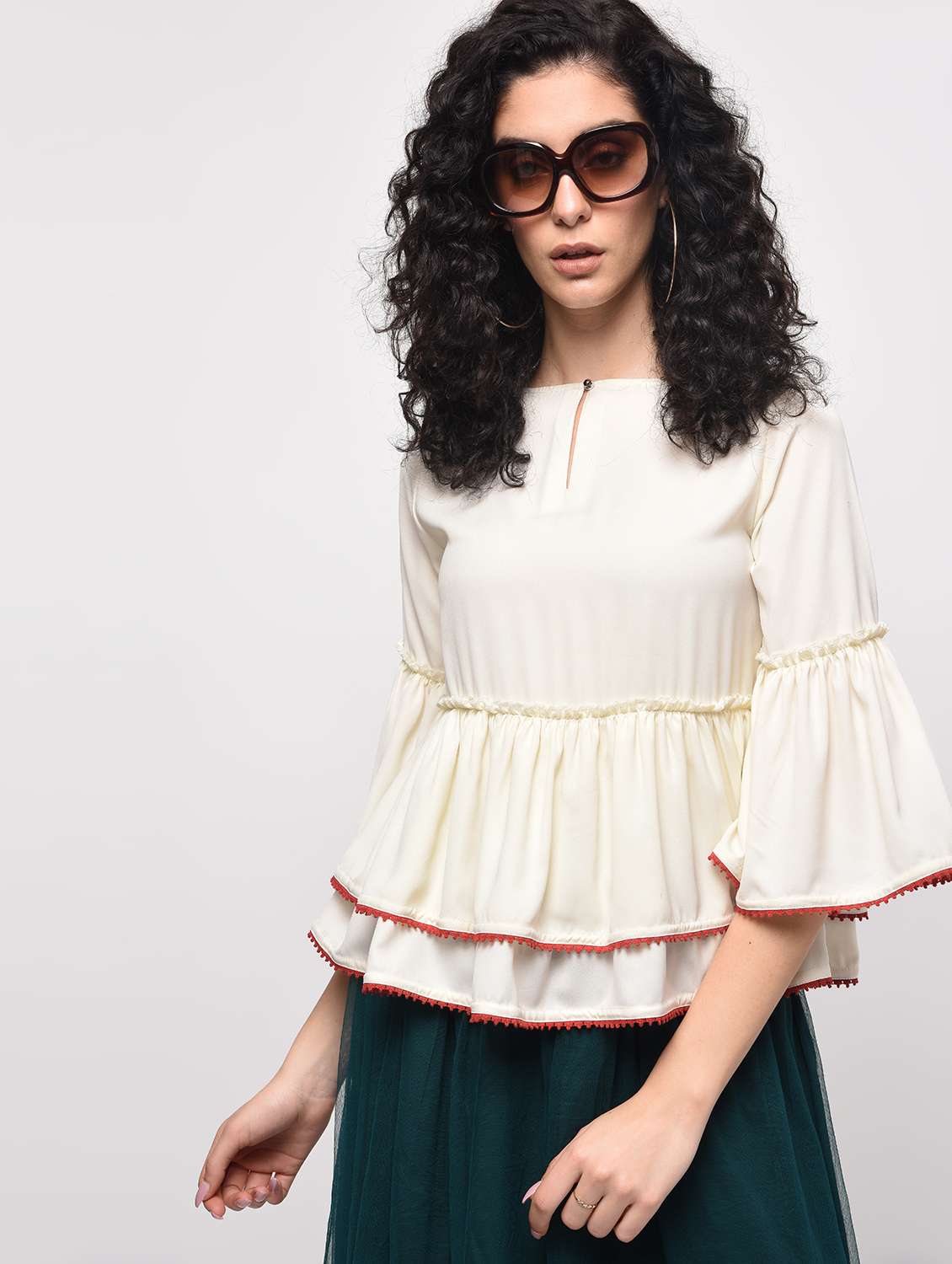 contrast lace ruffle top