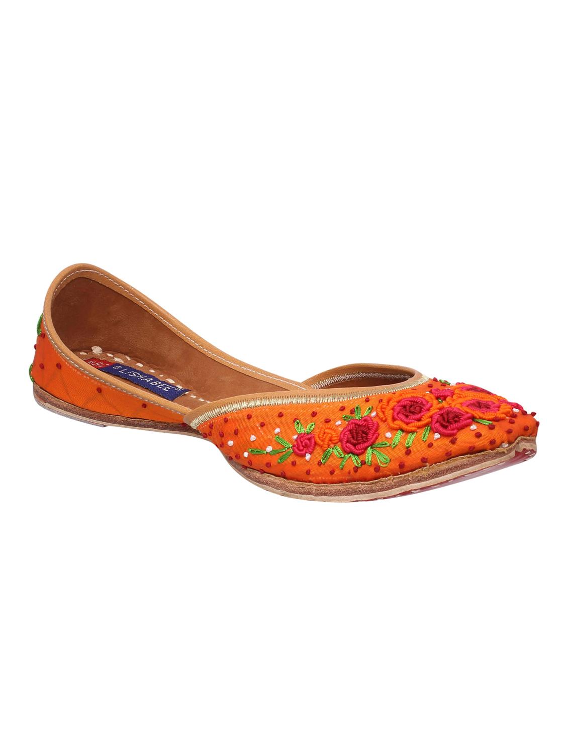orange slip on jutis - 16129553 - Zoom Image - 0