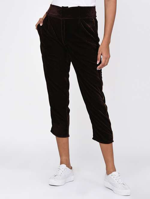 women solid color pleated cropped pant - 16217802 -  Standard Image - 0