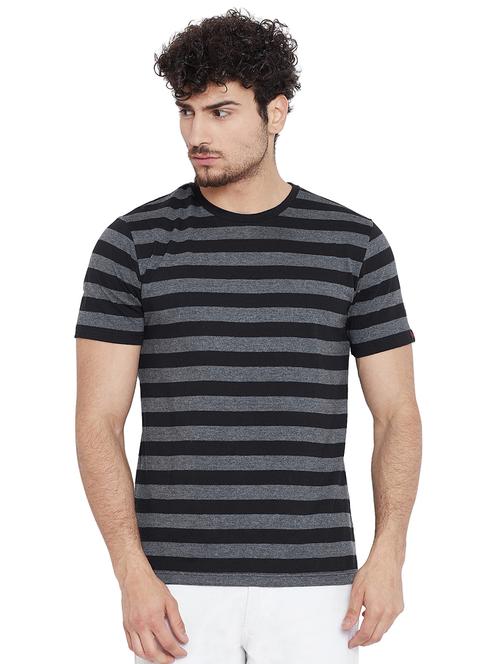 black striped t-shirt - 16218810 - Standard Image - 0