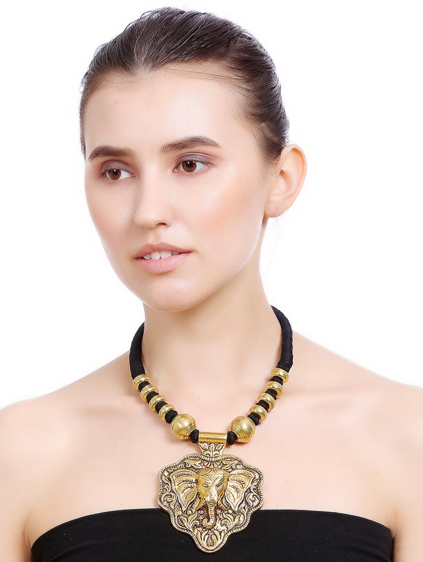 women ethnic daily wear designer necklace - 16234677 - Standard Image - 3