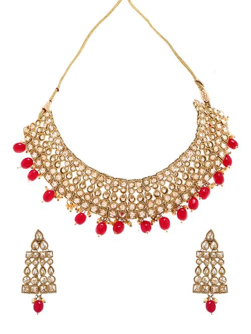 gold metal set - 16239247 -  Standard Image - 0