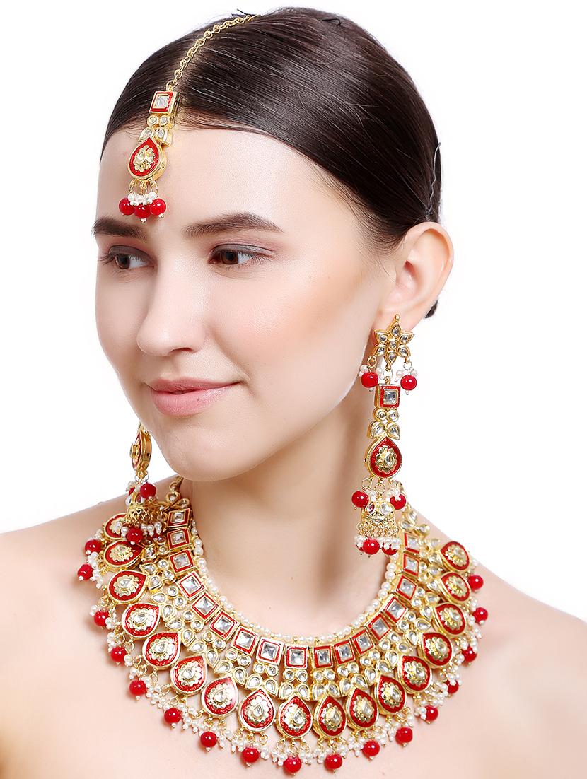 red metal set - 16239287 - Standard Image - 5