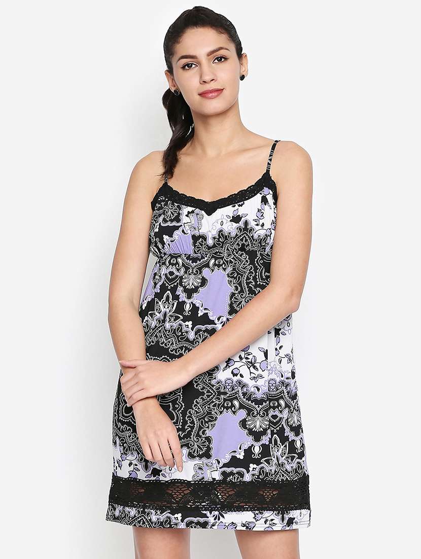 lace insert empire line dress - 16274752 -  Zoom Image - 0