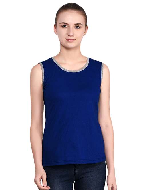 women's color block round neck t-shirt - 16283669 -  Standard Image - 0