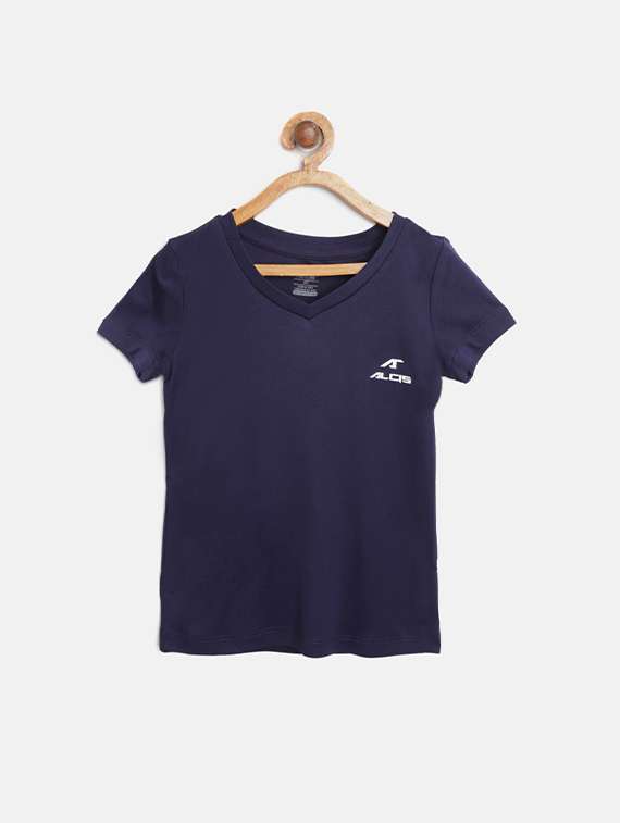 short sleeved v-neck tees