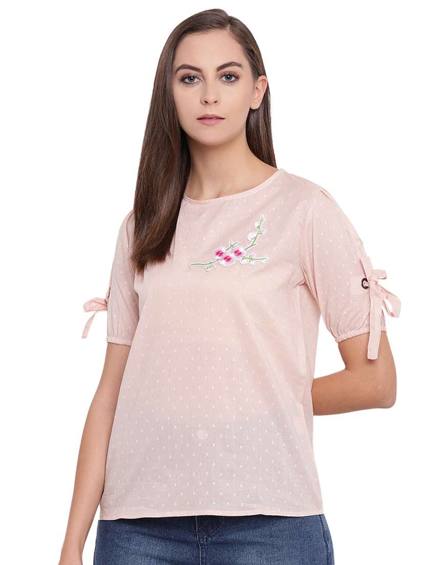 women's straight round neck top