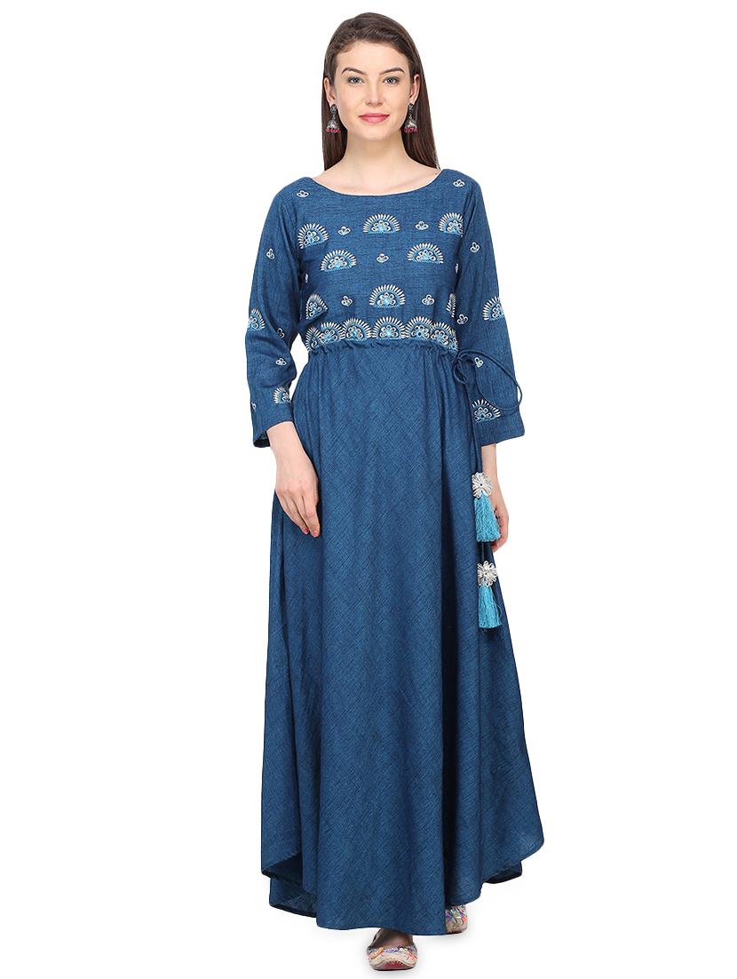 embroidered flared kurta - 16335331 -  Zoom Image - 0