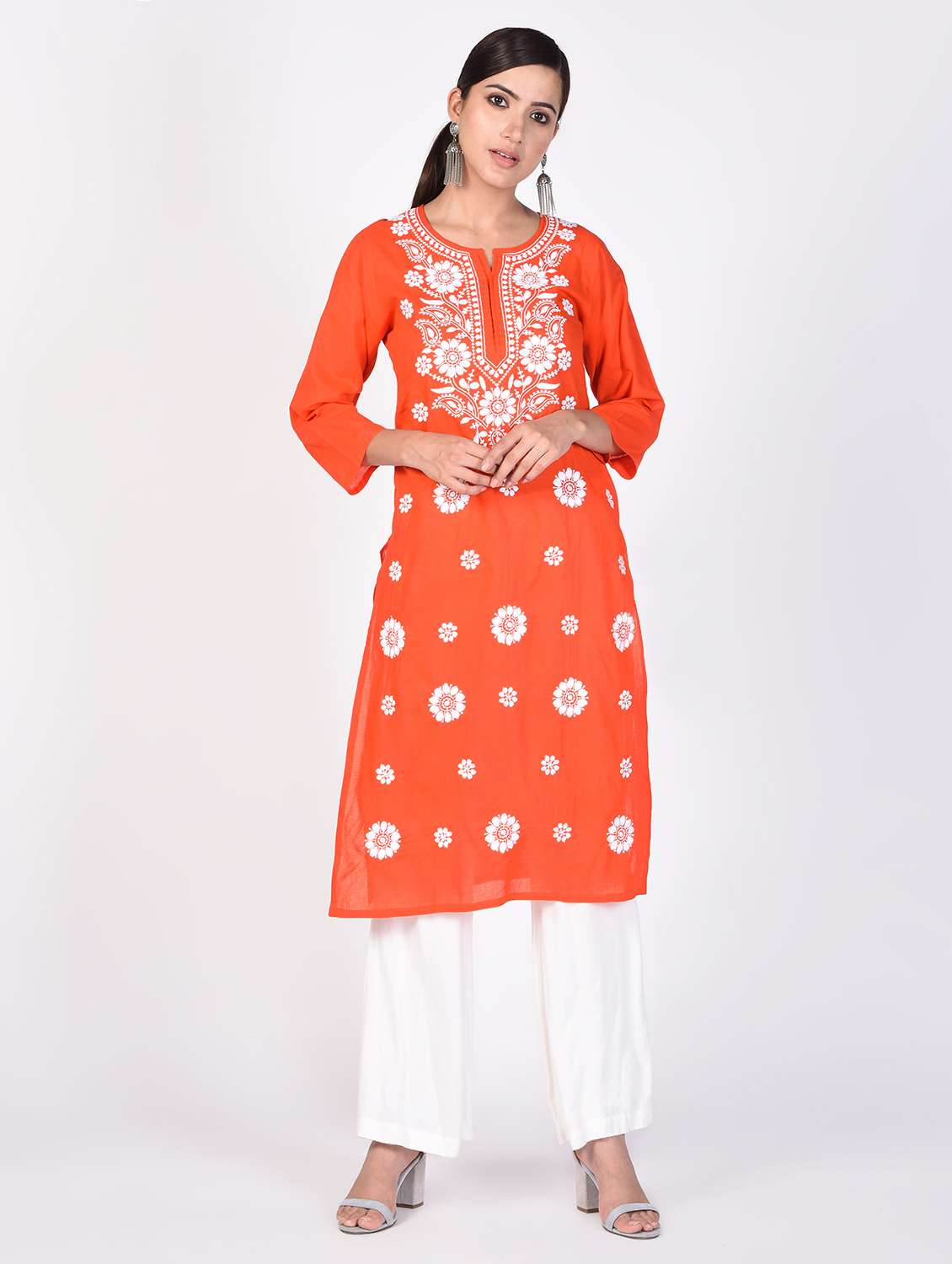 chikankari straight kurta - 16347070 - Zoom Image - 0