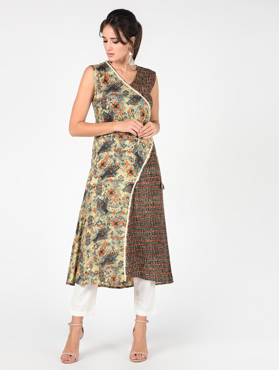 printed angrakha kurta pant set - 16348798 -  Zoom Image - 0