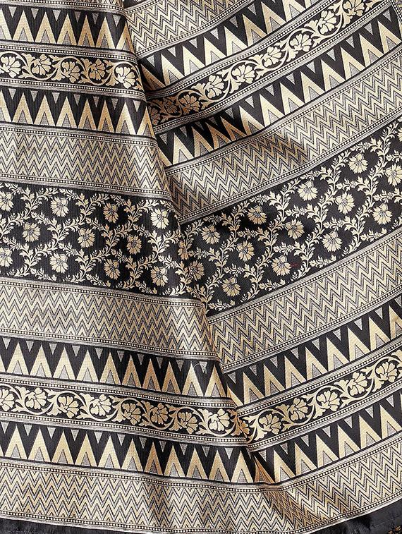 floral printed mysore silk saree with blouse - 16387924 - Standard Image - 3