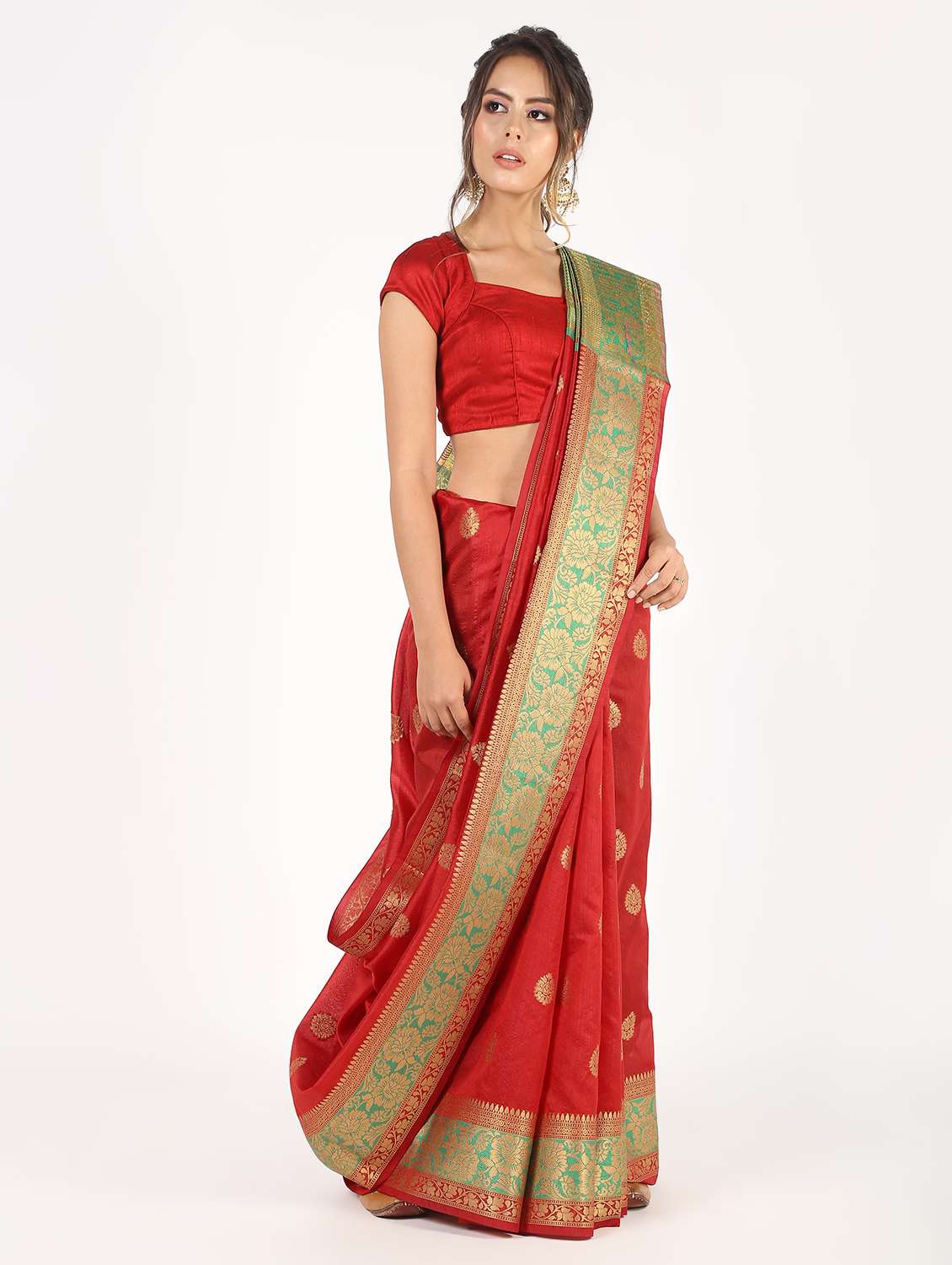 contrast zari border banarasi saree with blouse