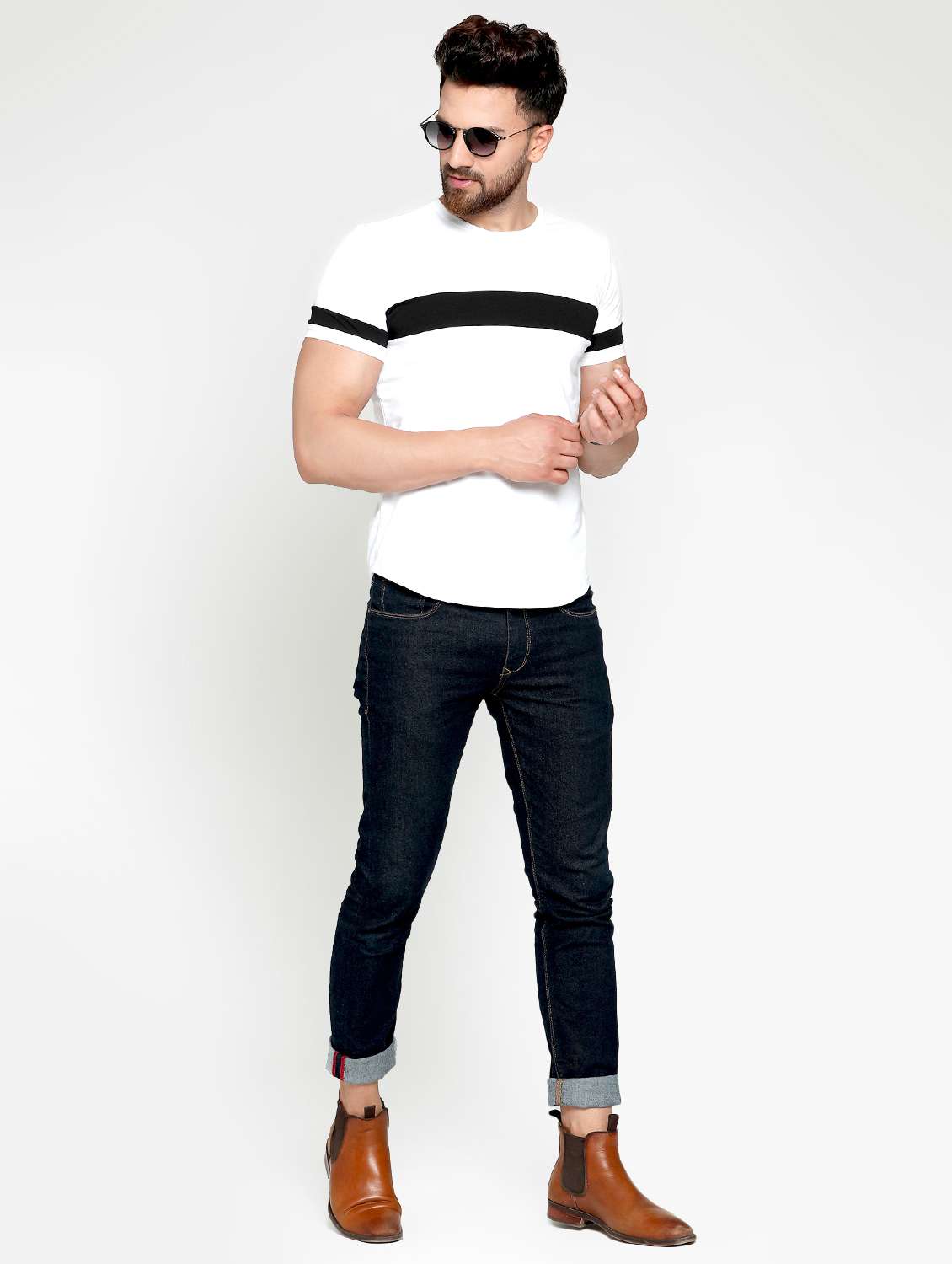 white striped t-shirt - 16445129 -  Standard Image - 3