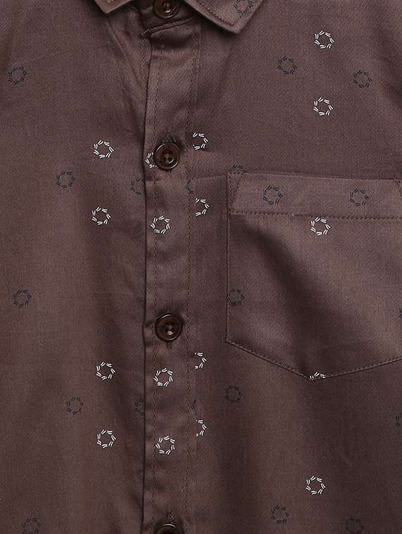 roll up sleeve pocket patched shirt - 16483306 -  Standard Image - 3