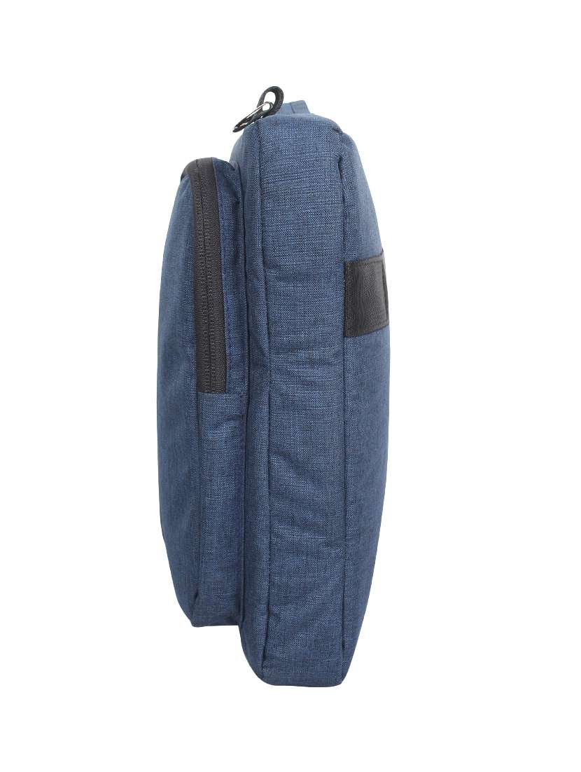 blue polyester sleeve - 16488294 -  Standard Image - 3