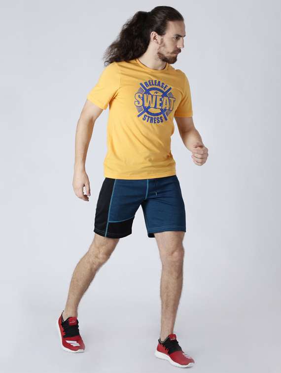 yellow chest printed t-shirt - 16499603 - Standard Image - 3